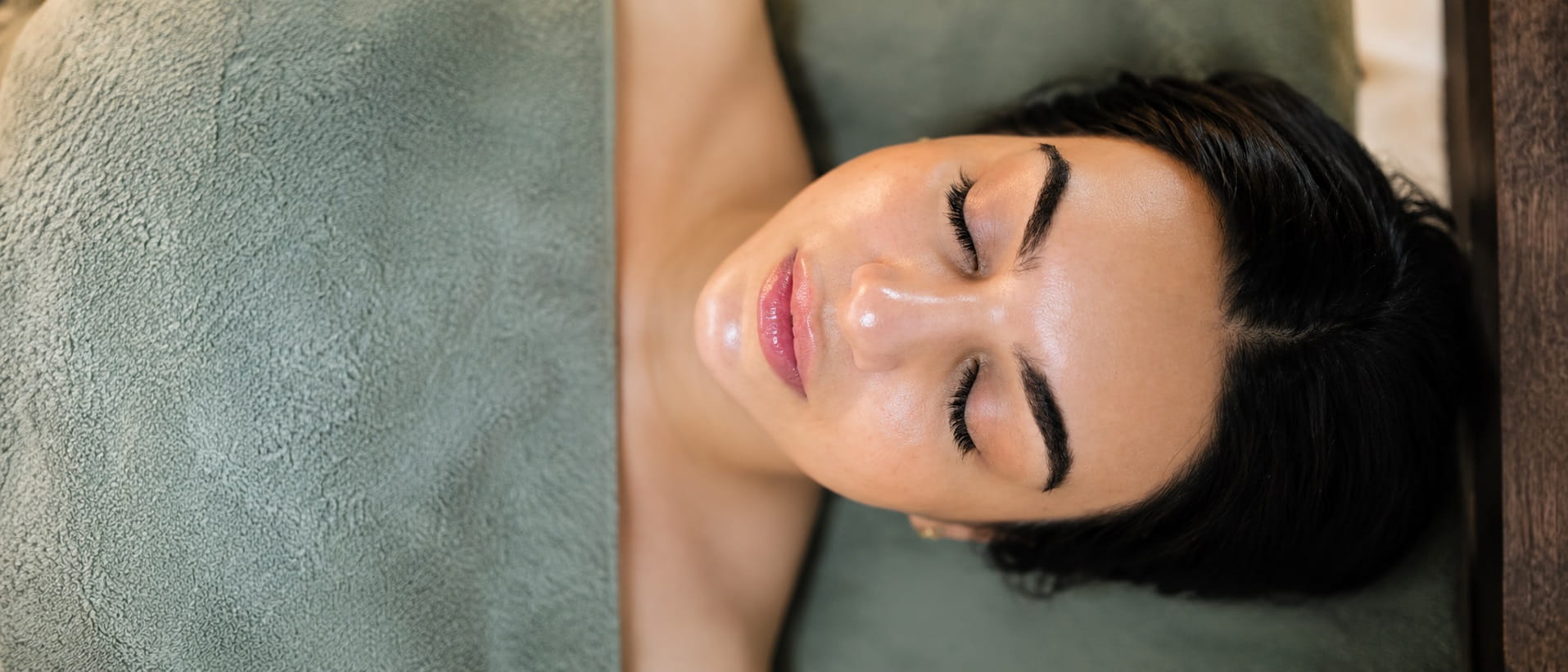 Signature facial service in Plano TX featuring a fully customized skincare treatment to cleanse, hydrate, and restore healthy, radiant skin.